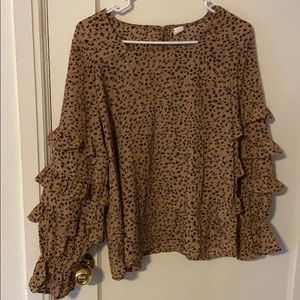 ruffle sleeve blouse